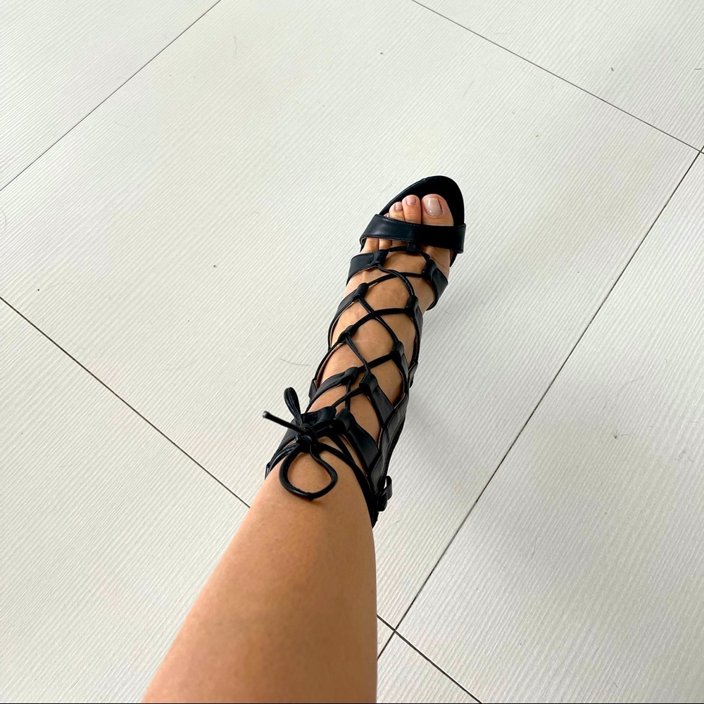 High ankle heels